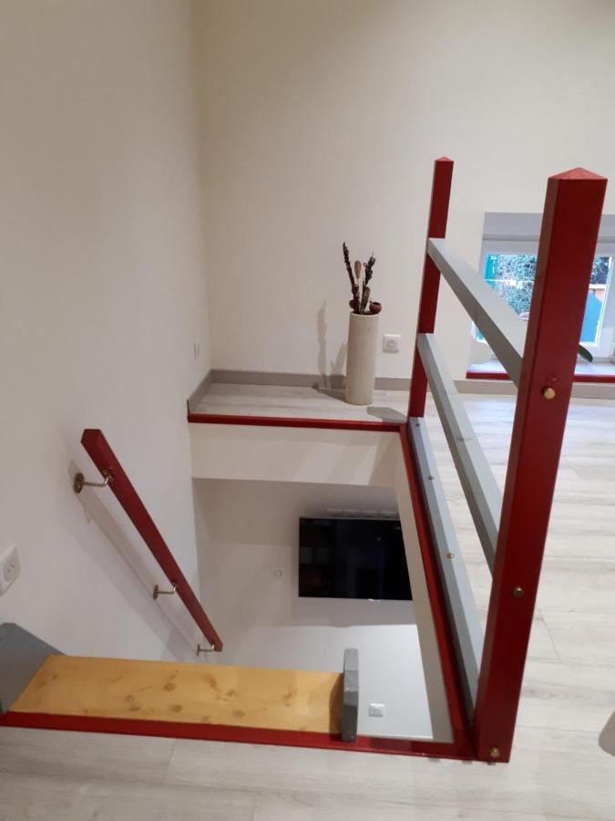 Au Paradis Des Crins Studio Rez De Chaussee Avec Jardin Et Un Autre Studio En Duplex Avec Terrasse Lejlighed Templeuve-en-Pevele Eksteriør billede